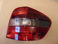 фото thumb №11, Лампа права зад mercedes ml w164 європа оригінал