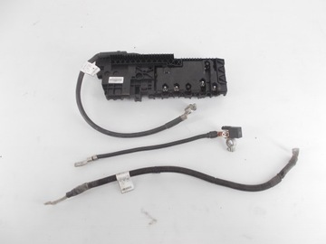PODSTAWA BEZPIECZNIKÓW MINUS KABEL VITO 447
