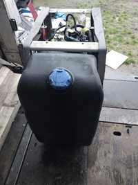 фото thumb №1, Бак adblue renault gama range k c t volvo fh 4 fm 4 fmx fh 5 fm 5