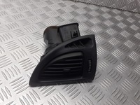 фото thumb №1, Решітка повітропровід права citroen c5 ii 1.8 963261687