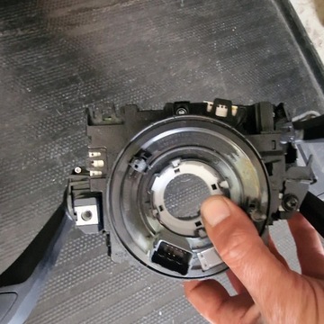 фото thumb №6, Перемикач комбінований стрічка audi q2 81a 8v0953521lf