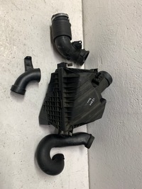 фото thumb №1, Фільтр повітря повітрозабірник rav4 iv 15- lift 2.0d4d -bmw