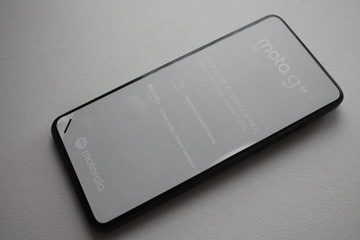 Motorola G84 5G LTE NFC 12 / 256 ГБ КОРОБКА НОВАЯ ЗАПЕЧАТАННАЯ ЗАВОДОМ + чехол
