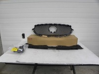 фото thumb №1, Mazda cx-5,cx5 ii решётка радиатора -gryll бампер передний 2017 +rok