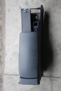 фото thumb №2, Подлокотник туннель mercedes slk slc w172 r172