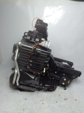 фото thumb №8, Jeep compass ii 2.4b 17- обігрівач комплектна 68245110ah usa