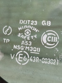 фото thumb №3, Скло кузовна лівий задня mazda mpv