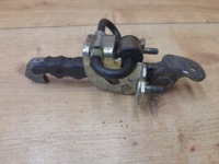 фото thumb №1, Ограничитель дверь перед alfa romeo 147 3d