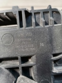 Vw audi основание корпус аккумулятор 1k0915325a с Разборки, фото thumb