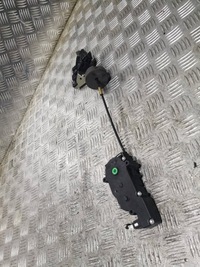 фото thumb №1, Mercedes gls x166 gle gl ml w166 замок крышки задняя