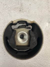 фото thumb №1, !подушка двигуна 5q0199868!