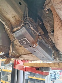 фото thumb №15, Ремкомплект підсилювач лонжерон bmw e36 кронштейн tulei важеля swagier