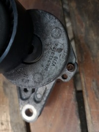 фото thumb №5, Audi a3 8v 1.6 tdi натяжитель ремень 04l903315a