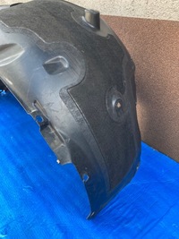 фото thumb №7, Підкрилок праве передні tesla 3