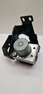 фото thumb №1, Насос abs maserati ghibli 6701037380