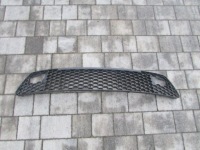 фото thumb №1, Skoda octavia ii rs решётка средняя 1z0853677d