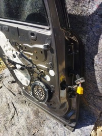 фото thumb №9, Двері лівий задня peugeot 2008 ii