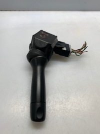 фото thumb №1, Перемикач двірник toyota оригінальний номер 17f003lh