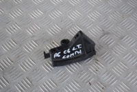 фото thumb №1, Audi оригінальний номер 4f9807897a напрямна бампера