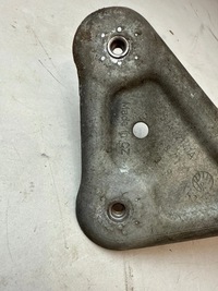 фото thumb №7, Кронштейн кронштейн крила лівий перед skoda rapid seat toledo iv