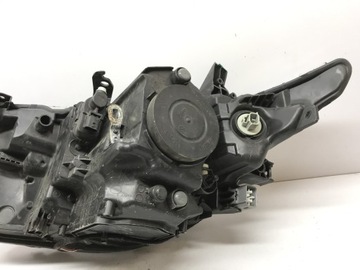 фото thumb №14, Toyota auris ii рестайлинг лампа передняя правая перед 81110-02k30