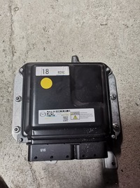 фото thumb №1, Блок управления бортовой компьютер двигателя mazda 6 gh r2ac18881h