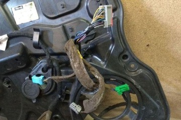 фото thumb №9, Подъемник стекла задних левых дверь volvo v60 30784312 2.0l дизель 120kw