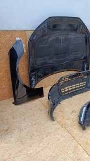 фото thumb №9, Audi a4 8w b9 комплектний бампер pas перед повний led капот 2.0tdi чорний ly9b