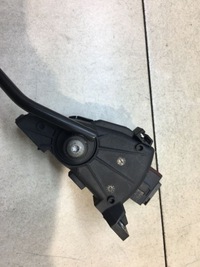 фото thumb №6, Потенціометр газу almera n16 1.5 16v 18002au410