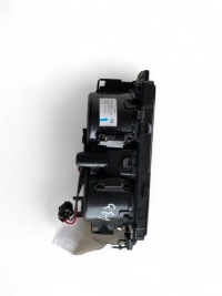 Audi q8 крепеж на кружка w desce приборной панели 4m8862533a с Разборки, фото thumb