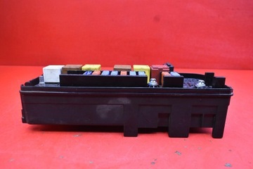 фото thumb №8, Коробка запобіжників 13170898 opel vectra c 2.2 dti 125 km 02-05