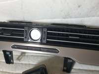 фото thumb №4, Решётка воздуховод часы dekor планка vw passat b8