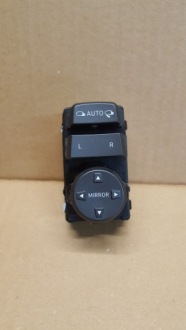 фото thumb №1, Hyundai i30 iii переключатель зеркал mirror