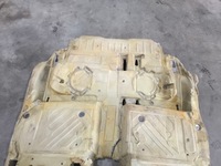 фото thumb №13, Коврик обшивка audi q7 4l задняя 4l0863367a оригинал !!!