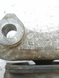 фото thumb №4, 4263 opel meriva a кронштейн подушка 9227880 1.6