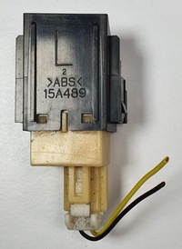 фото thumb №3, Кнопка открывания крышки mazda rx-8 15a489