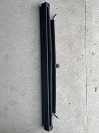 фото thumb №1, Audi a4 8w b9 шторка багажника вертикальна 8w9861691