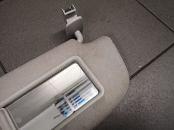 фото thumb №5, Сонцезахисний козирок захист права audi a6 c6 4f0857552