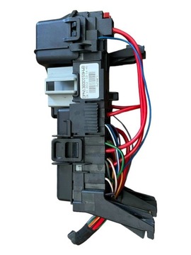 фото thumb №1, Volvo s60 2011 рамка / модуль предохранителей