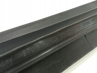 фото thumb №5, Молдинг прокладка вертикальная стекло передней левая vw golf v