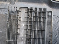 фото thumb №5, Volkswagen transporter caravelle t4 решётка радиатор vw07058gb 60019460