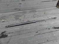 фото thumb №1, Dacia sandero ii 17r lift амортизаторы амортизатор капот