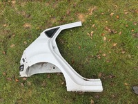 фото thumb №1, Fiesta mk7 крыло правый задний 5d четверть