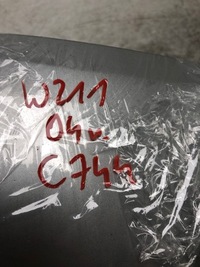 фото thumb №6, Крышка заливной c744 mercedes w211 a0005843117