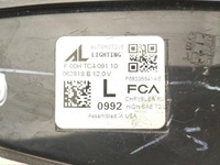 фото thumb №10, Chrysler pacifica 2018 лампи задній кришки багажника 68228941ae