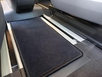 фото thumb №7, Килимки велюрові тканинний гумові od знизу vw новий multivan t7 volkswagen