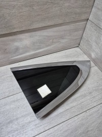 Купити 12585. tesla x скло кузовна лівий задній 1034906-80-f, фото thumb