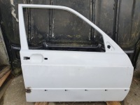 фото thumb №1, Двері mercedes 201 w201 popularna 190-tka