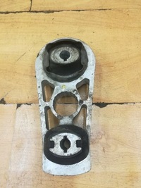 фото thumb №1, Кронштейн кронштейн двигуна renault espace iv 3.5 v6