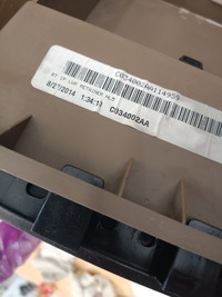 фото thumb №9, Chrysler town country бардачок панели приборной панели